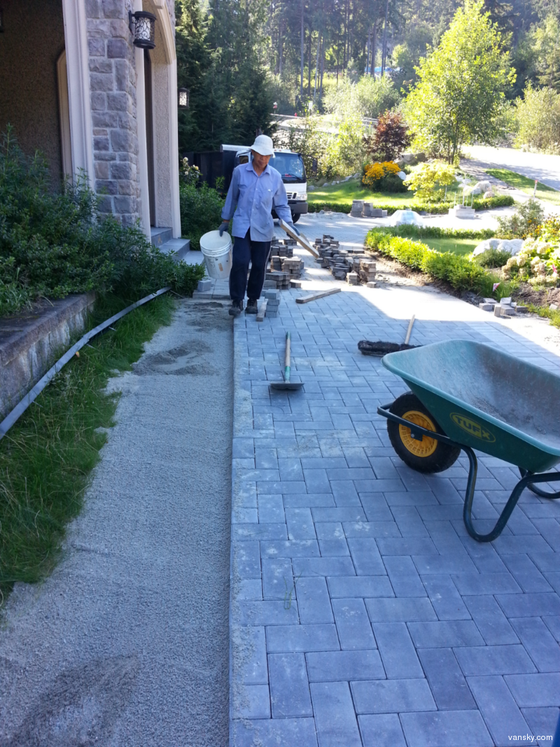 150217121509_2015-02-17 01.09.04.png